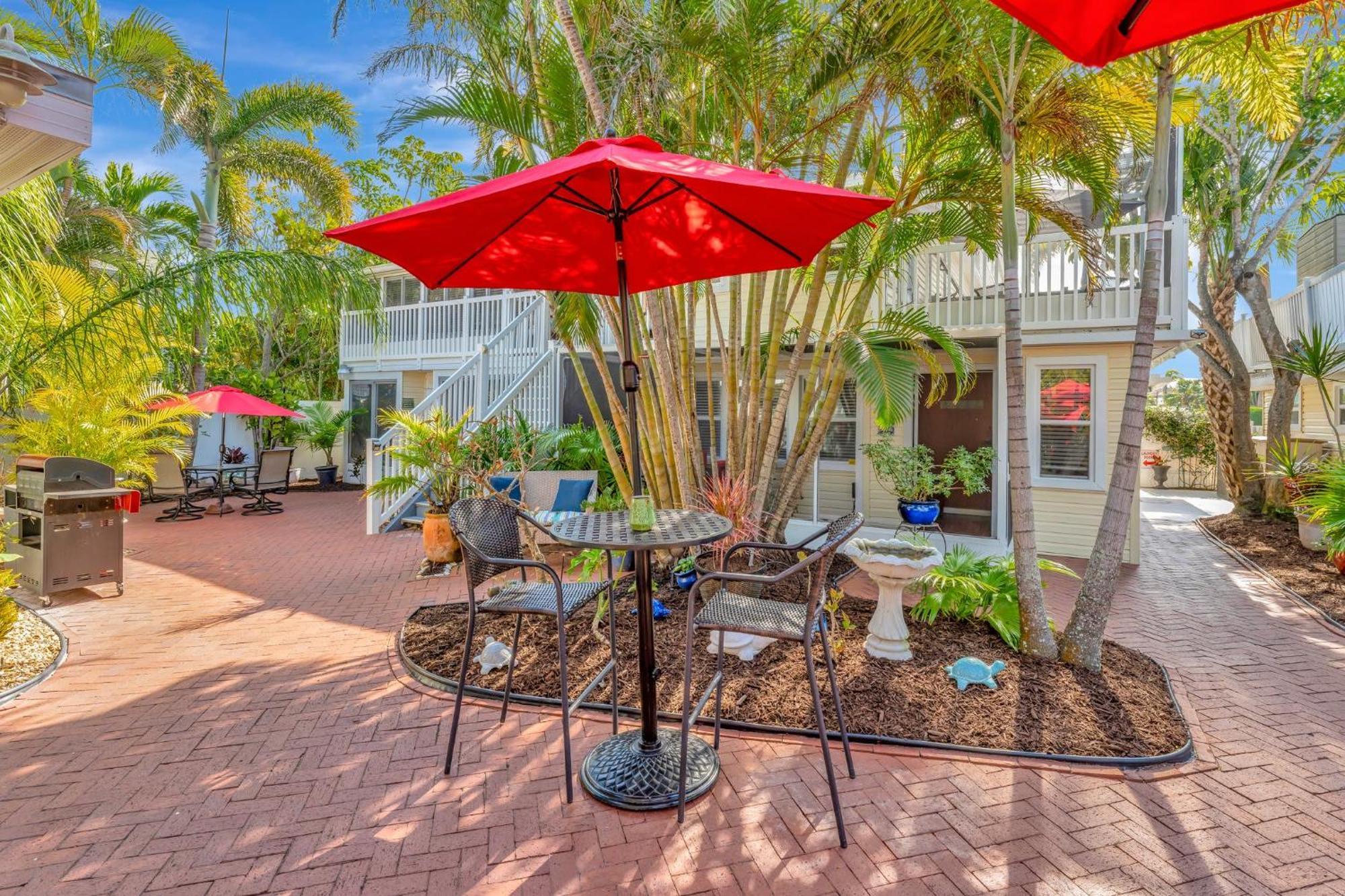 Sea Gem One Bed One Bath Charmer Steps To Beach Bradenton Beach Zewnętrze zdjęcie